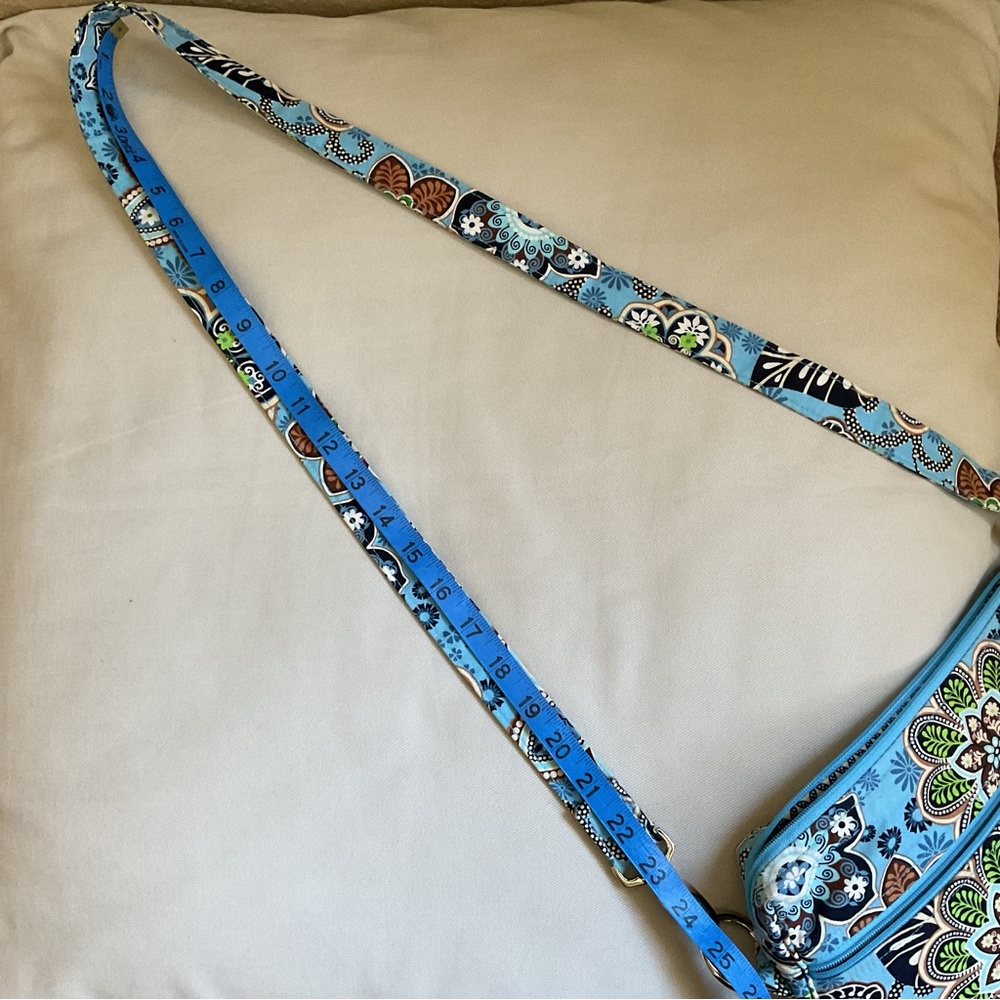 Vera Bradley Mailbag Bali Blue with Small Hand Crafted Cosmetic/Pencil Pouch** - Picture 11 of 16